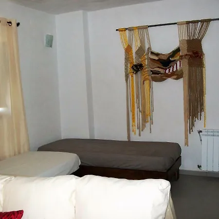 Luna 19 Apartment *