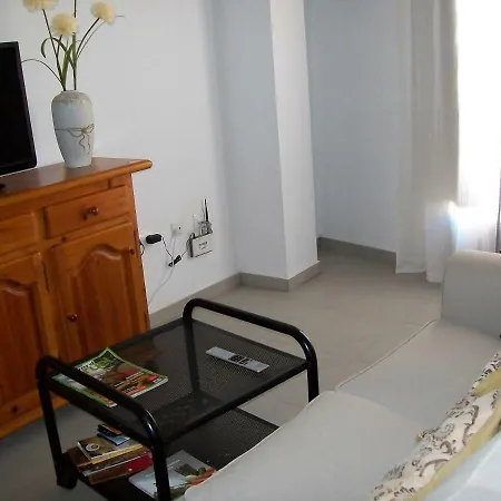 Luna 19 Apartment *